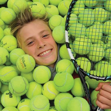 Альбом Занятие теннисом для детей школьного возраста (от 12 до 17 лет)