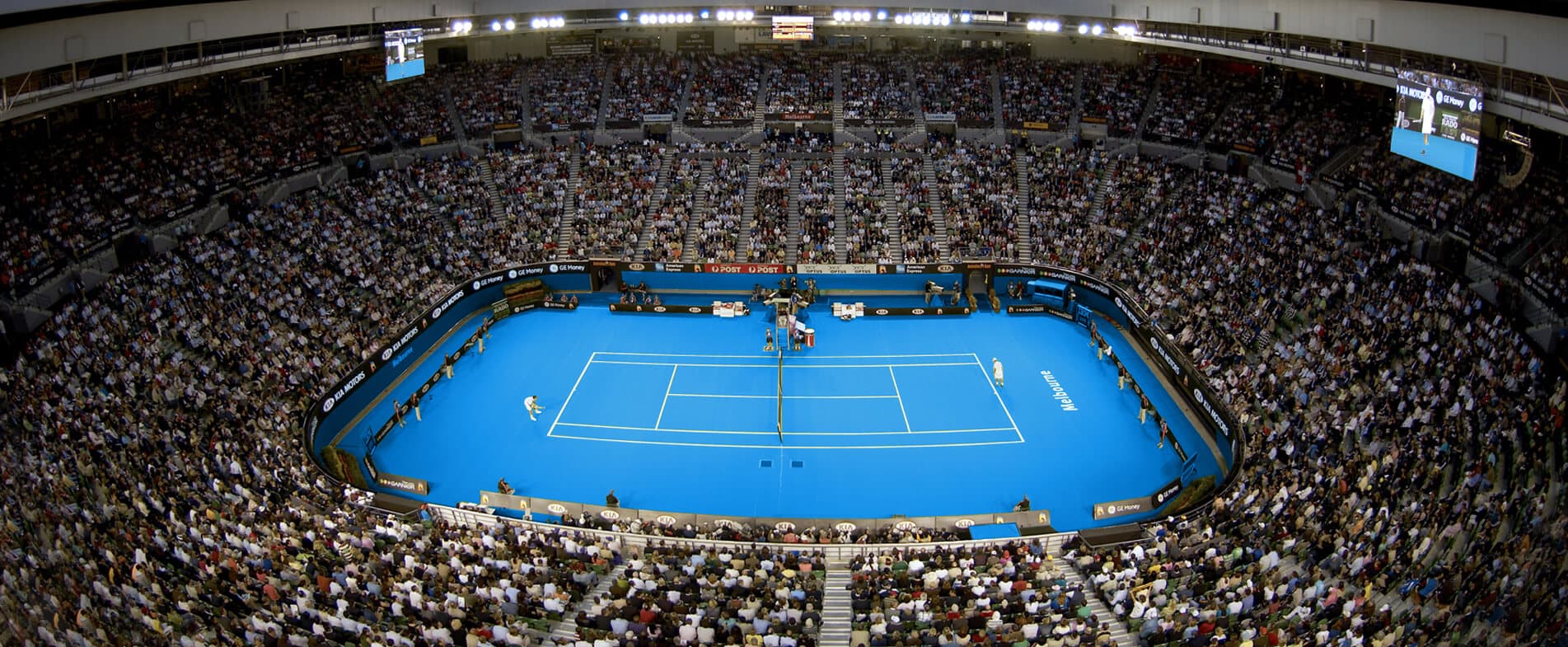 People playing tennis